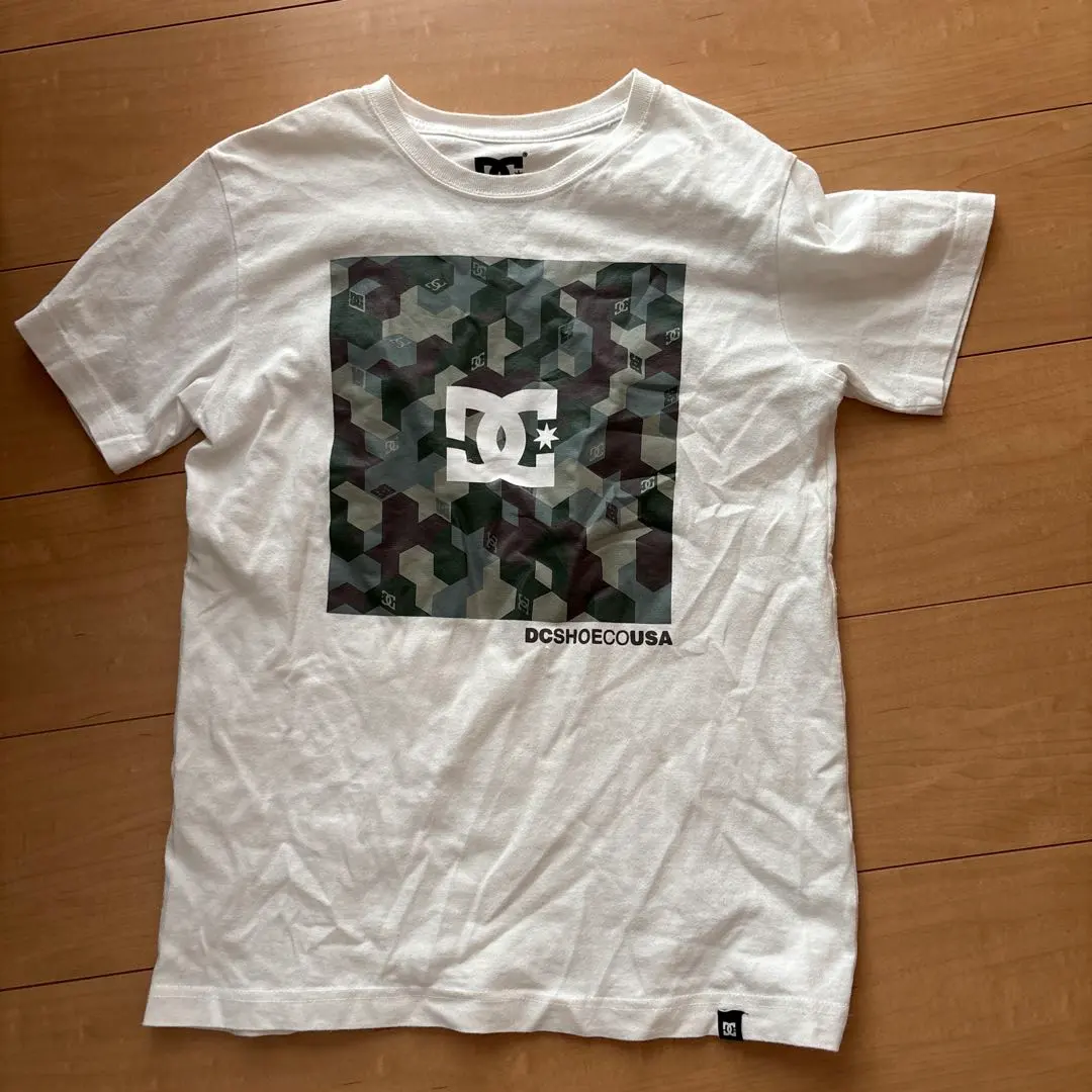 Thumbnail of DC Graphic T-shirt 150