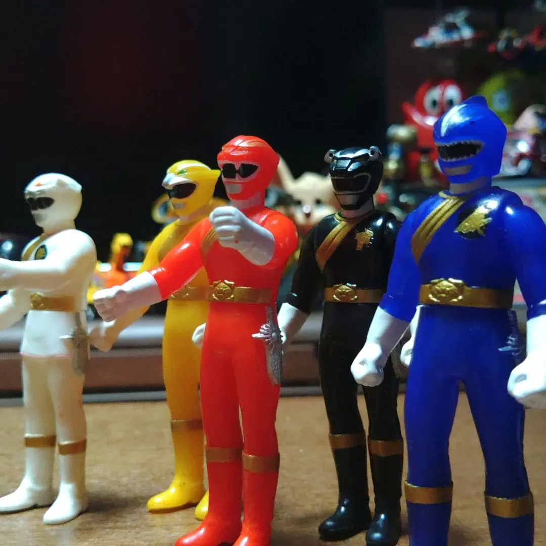 ガオレンジャー　フィギュア アクションヒーロー ガオレッド | スーパー戦隊おもちゃウェブ