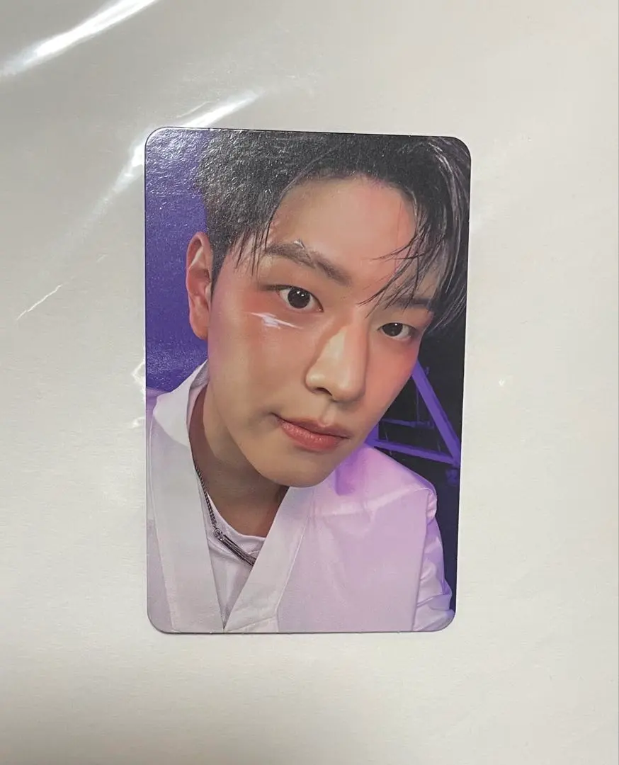 Thumbnail of Stray Kids SKZ KARMA Standard Edition Seungmin Double-sided Trading Card ②