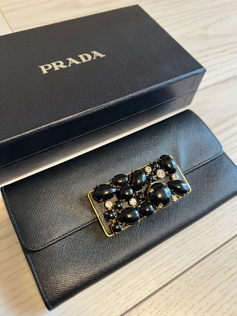 PRADA プラダ 長財布 ビジュー ブルー サフィアーノレザー ストーン プラダ PRADA 財布 レディース メンズ ラウンドファスナー 長