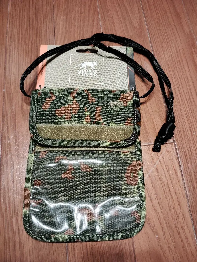 極美品 Tasmanian Tiger 2wayメッセンジャーバッグ コーデュラ 極美品 Tasmanian Tiger 2wayメッセンジャーバッグ コーデュラ