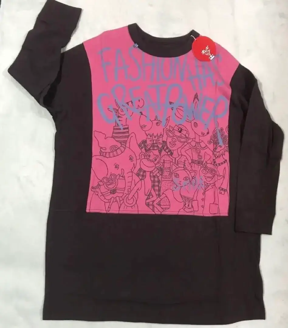 アルベロベロ　ブタさん総柄プリント　長袖Tシャツ 2025年最新】Alberobello 柄・デザイン：プリント（ロゴなど