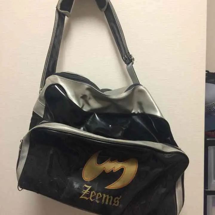 【Zeems】ジームス ショルダーバッグ 黒金