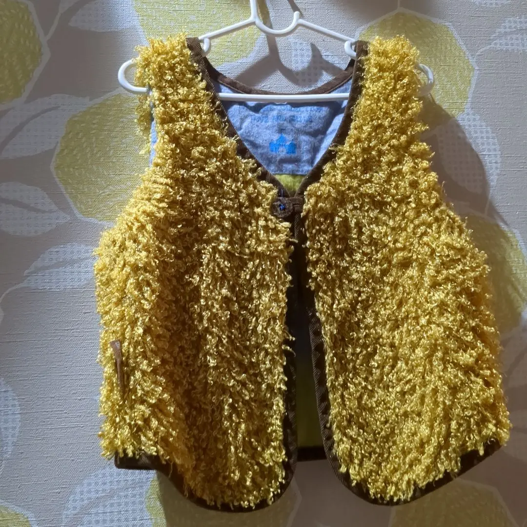 Thumbnail of Rag Mart Yellow Fur Down Vest 120
