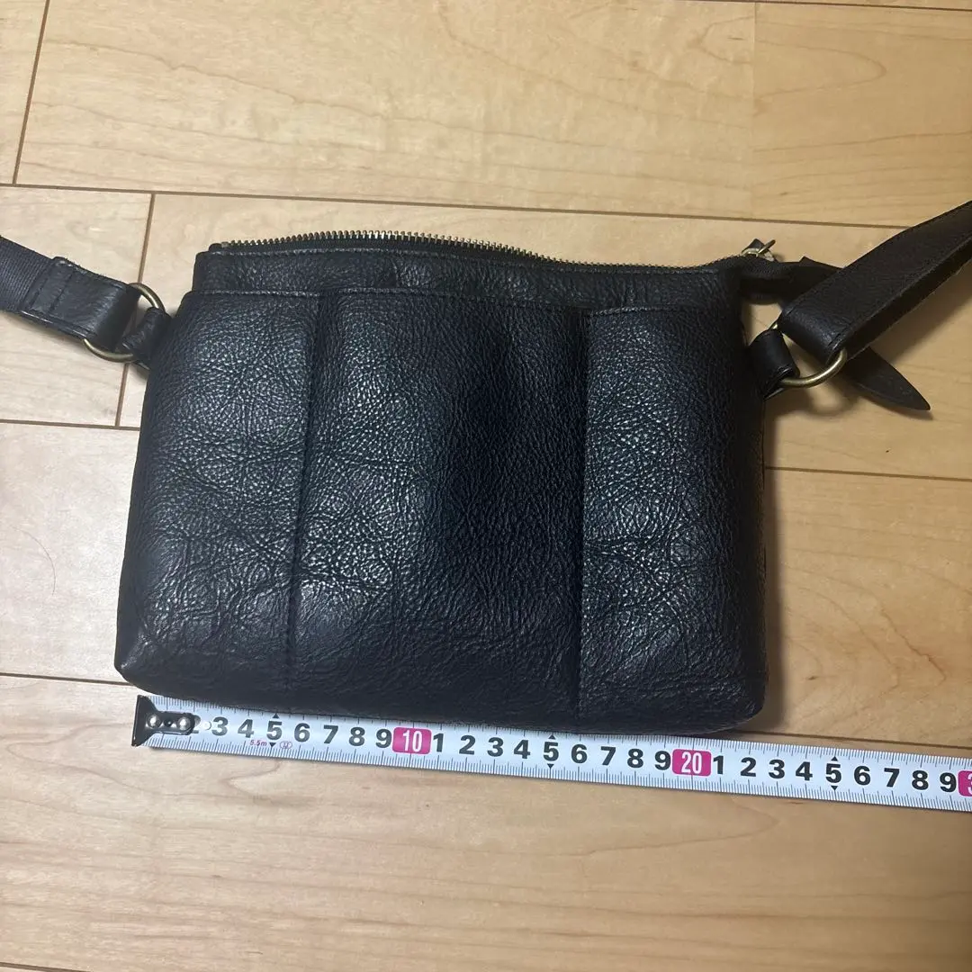 JapanMade屋 Takuzooo レザー ショルダーバッグ　Small Japanmade屋 ショルダーバッグ（スモール） タクゾー takuzooo