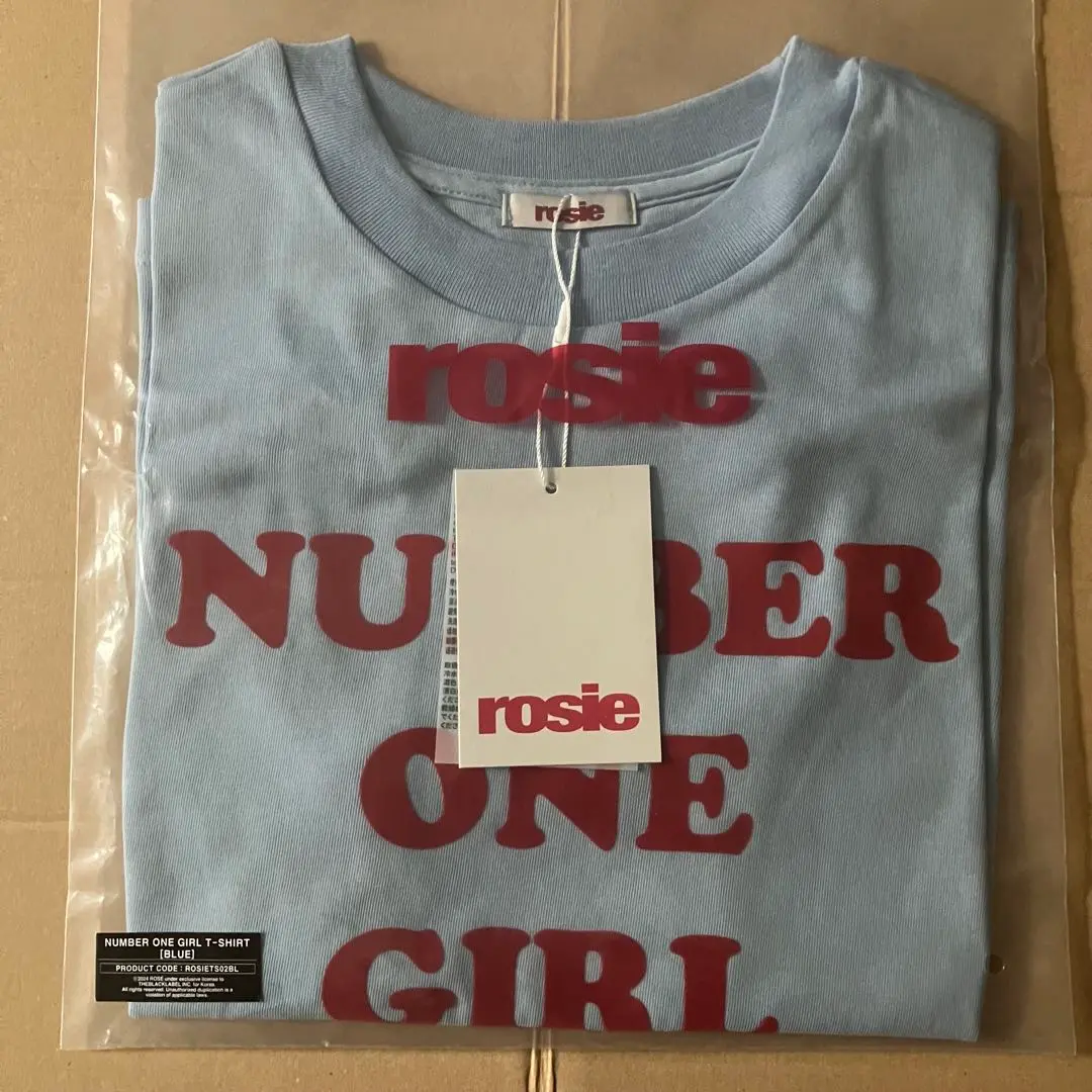 BLACKPINK ロゼ rosie ロージー POP-UP　Tシャツ　ブラック BLACKPINK ロゼ rosie ロージー POP-UP ホワイト Tシャツ - メルカリ