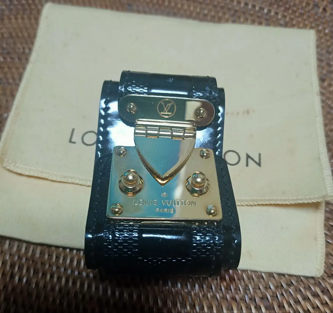 美品　ルイヴィトン ブラスレセリュール 　クロコダイル　ブレスレット 極美品✨LOUIS VUITTON ブラスレSOLV シャクロコブレスレット