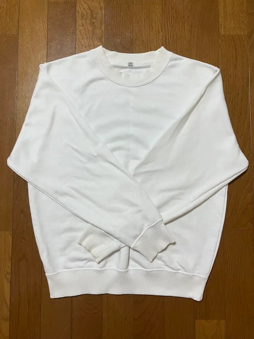 Thumbnail of Uniqlo Sweatshirt (Top) - White, Size S