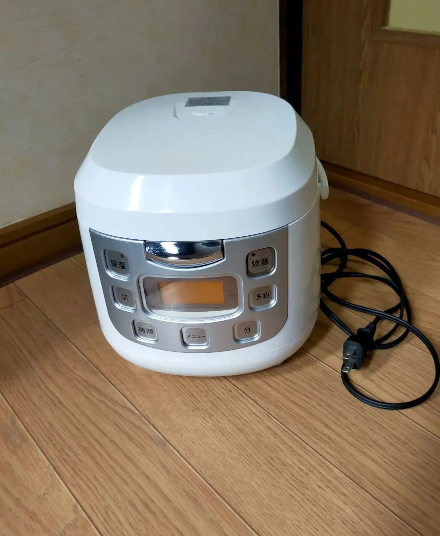 Thumbnail of Azuma SRCK-FS20 Rice Cooker, 3.5-cup capacity