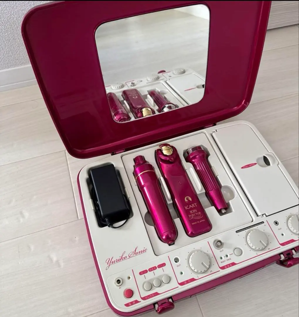 Lily sonic 美顔器　中古　リリーソニック サミットインターナショナル リリーソニック超音波多機能美顔器
