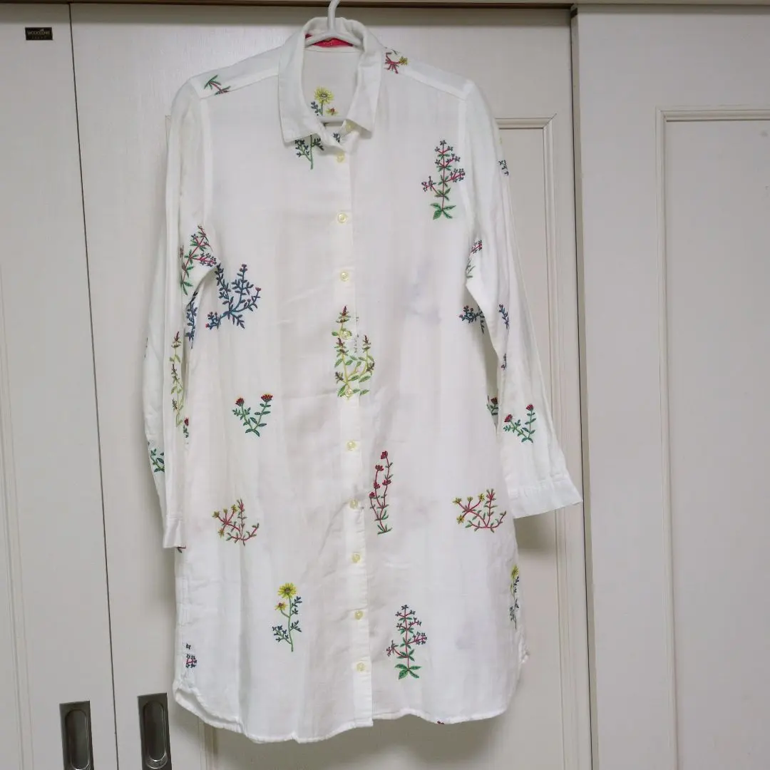 Thumbnail of Graniph Floral Embroidered Tunic Dress