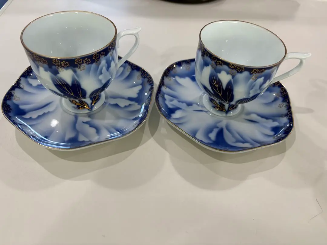 有田焼染錦深川製磁牡丹金ミルデミカップ＆ソーサー2客 2416