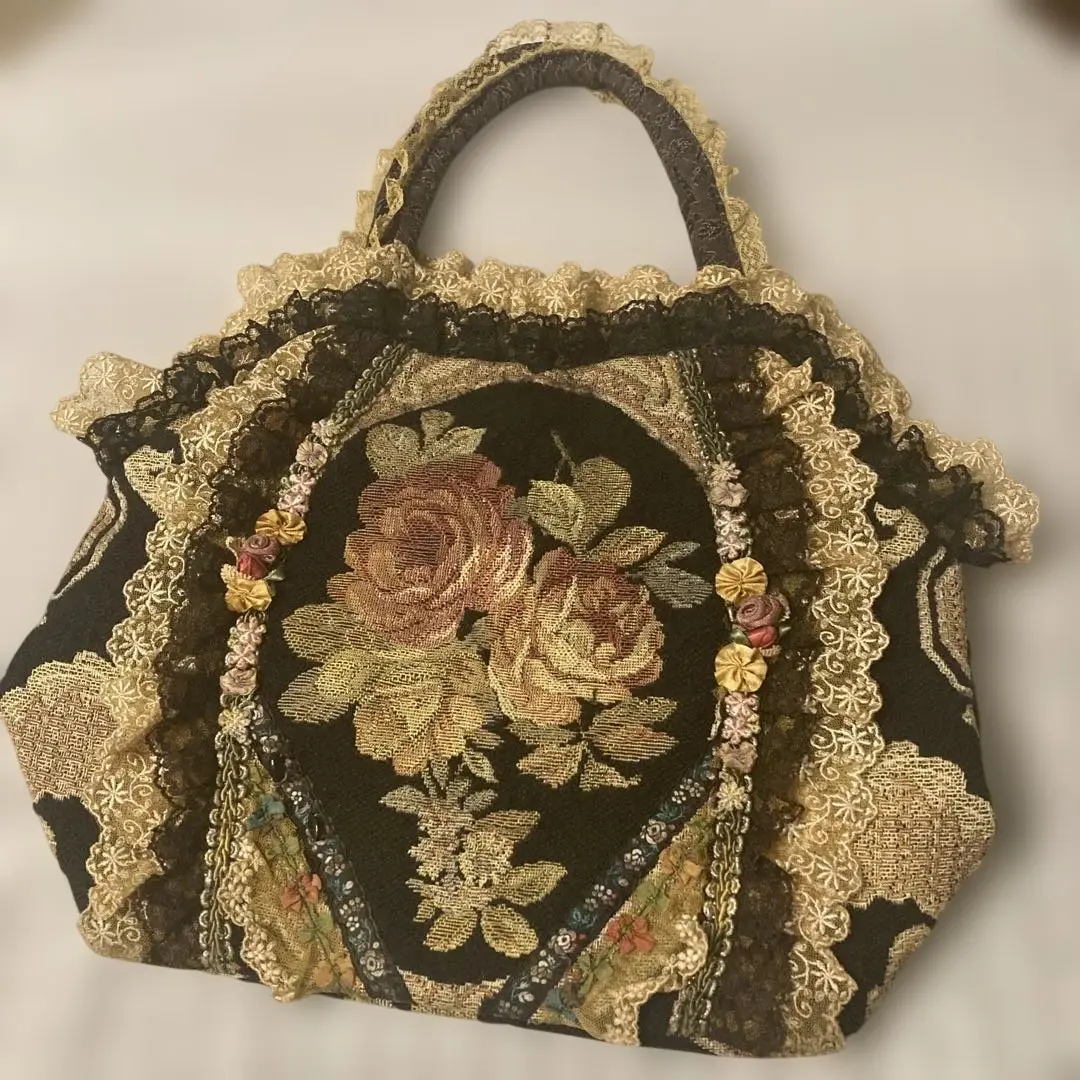 Chimaki チマキ　ハンドバッグ　がま口　レース 希少品】chimaki チマキ パールとレース飾りが豪華な