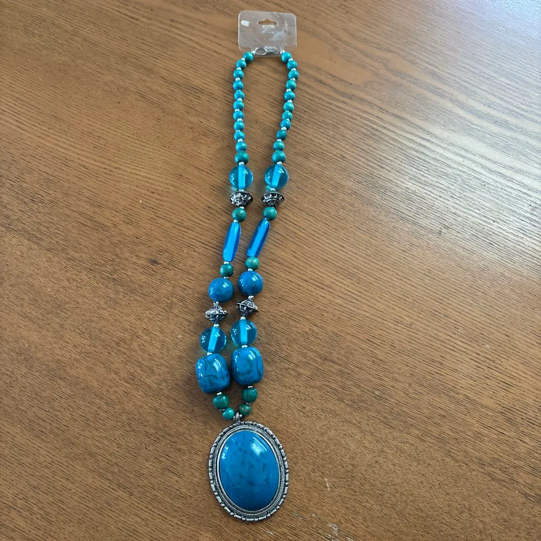 Thumbnail of Necklace, accessory, blue