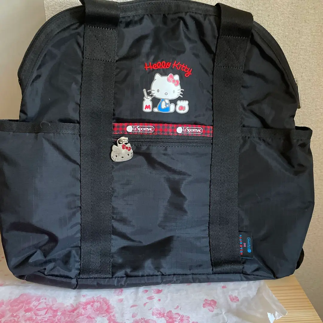 LeSpotsac ハローキティ リュック トートバッグ 新品タグ付き】LeSportsac ハローキティリュック トートバッグ