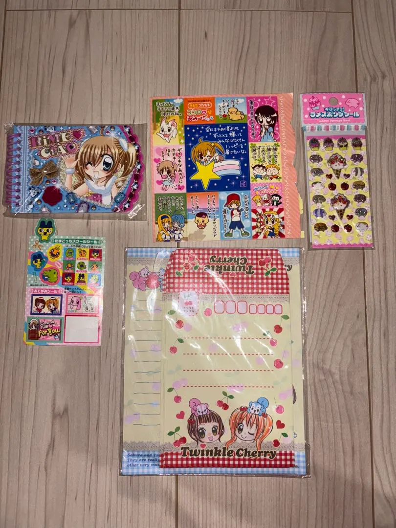 Thumbnail of Kirarin Revolution Mini Memo Pad Twinkle Cherry Stationery Set