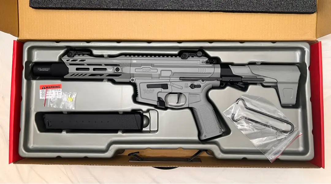 【ほぼ未使用】電動ガン ICS PDW9 マガジン×2➕マガジンポーチ セット ほぼ未使用】電動ガン ICS PDW9 マガジン×2➕マガジンポーチ