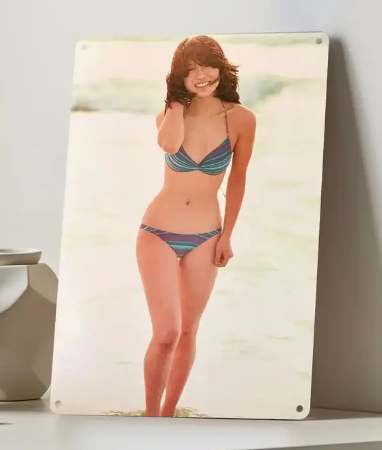 中森明菜（水着）小泉今日子 激レア超特大ポスター - メルカリ