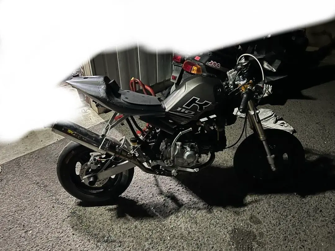 カワサキKSR110 バイク用 ブラックシート 合成皮革 カワサキKSR110 バイク用 ブラックシート 合成皮革 51IHr9ZwSvL