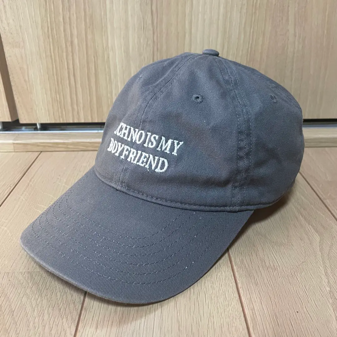【完売品】IDEA TECHNO IS MY BOY FRIEND IDEA BOOKS / アイディアブックス】TECHNO IS MY BOYFRIEND HAT