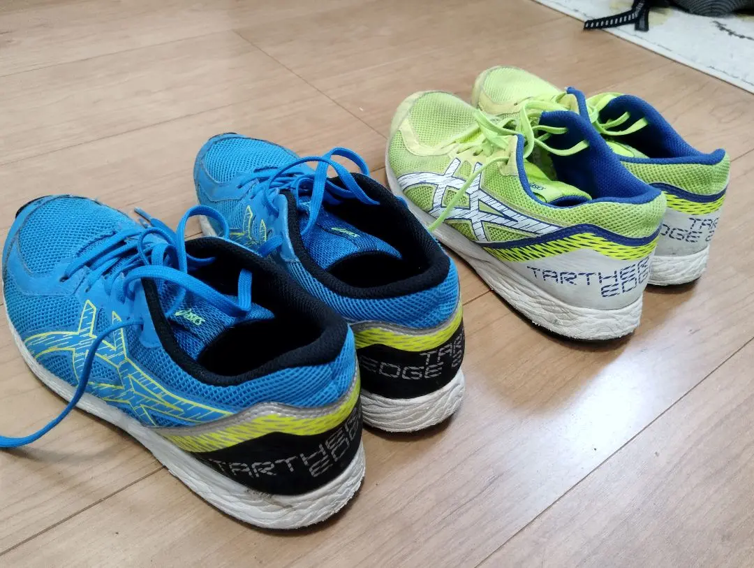 ⭐️お値下げ ⭐️★新品★ASICSターサーエッジ 陸上ランニングシューズ23cm 2025年最新】ターサーエッジ 23の人気アイテム - メルカリ
