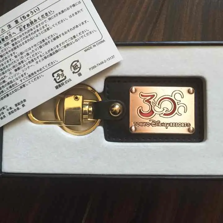 【専用】東京ディズニーランド クラブ33 キーチェーン　2点セット 2025年最新】クラブ33 キーチェーンの人気アイテム - メルカリ