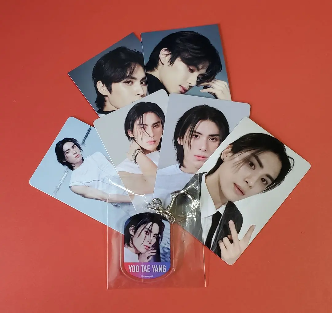SF9 テヤン DWBH Zepp グッズ アクスタ トレカ うちわ セール☆SF9 テヤン DWBH Zepp グッズ アクスタ トレカ うちわ