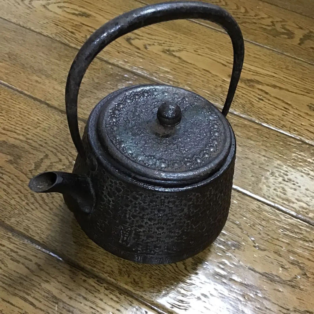 Thumbnail of Nambu Tekki Tetsubin Mini Kyusu (Iron Teapot)