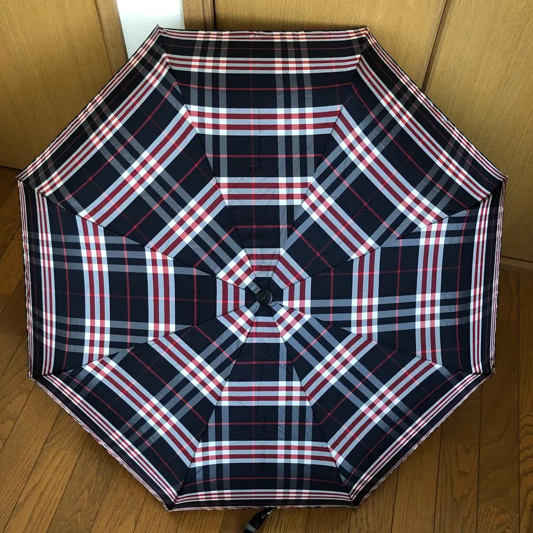 最終降價‼︎ BURBERRY 折疊傘 的縮圖