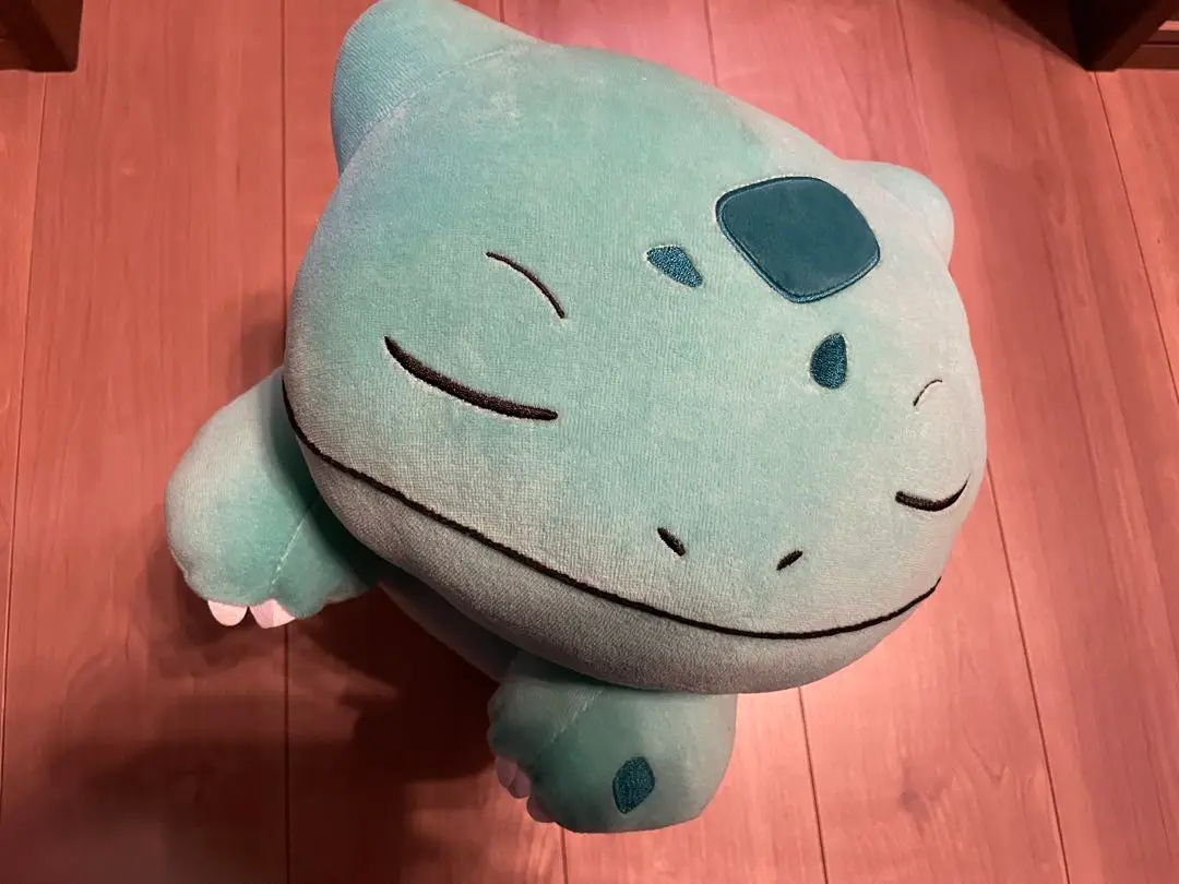 すやすやフシギダネ BIGサイズ　ぬいぐるみ ポケモンセンター ぬいぐるみ BIGサイズ すやすやフシギダネ ポケモンセンター
