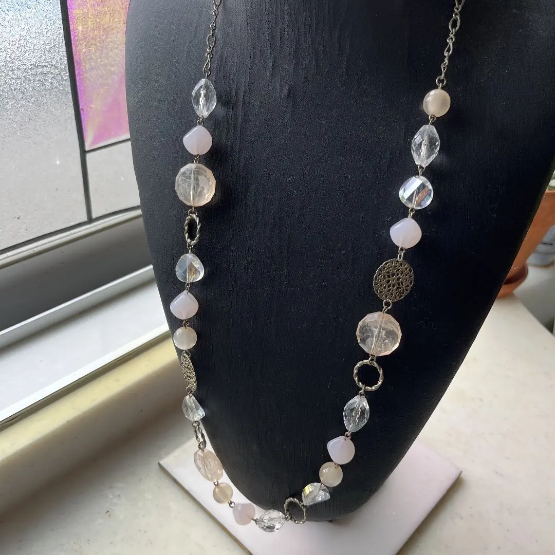 Thumbnail of necklace