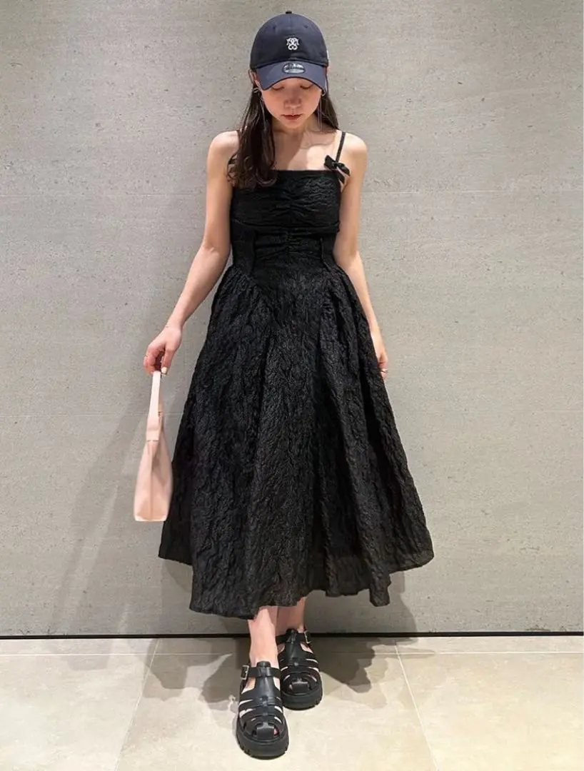 SNIDEL - THEDRESSLAB 【限定】スパンコール刺繍ドレス PBEG 1