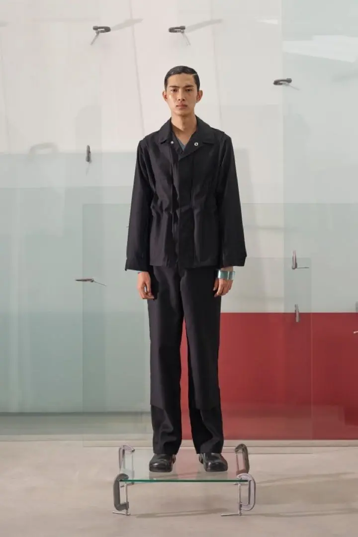 MACKINTOSH0002 KIKO KOSTADINOV ガラスバングル w300_-4w.jpg