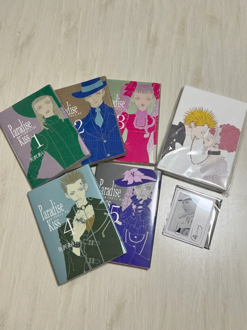 Paradise Kiss アートボード　ポストカード8枚付 値下げ中)Paradise Kiss アートボード ポストカード8枚付 - メルカリ