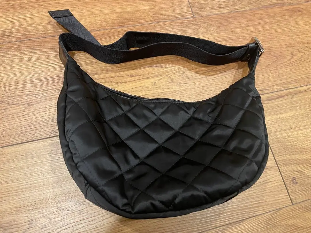 Thumbnail of Russet Shoulder Bag / Quilting