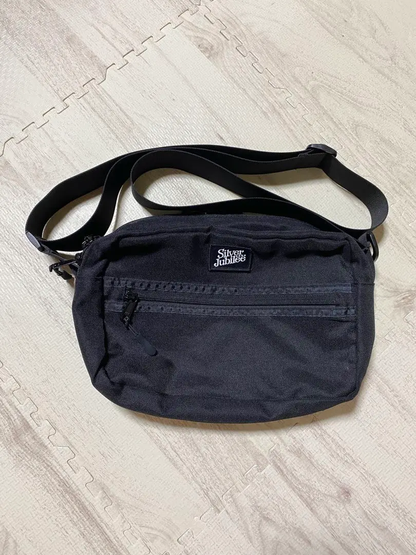 BUMP OF CHICKEN ショルダーバッグ Silver Jubilee Silver Jubilee Shoulder Bag