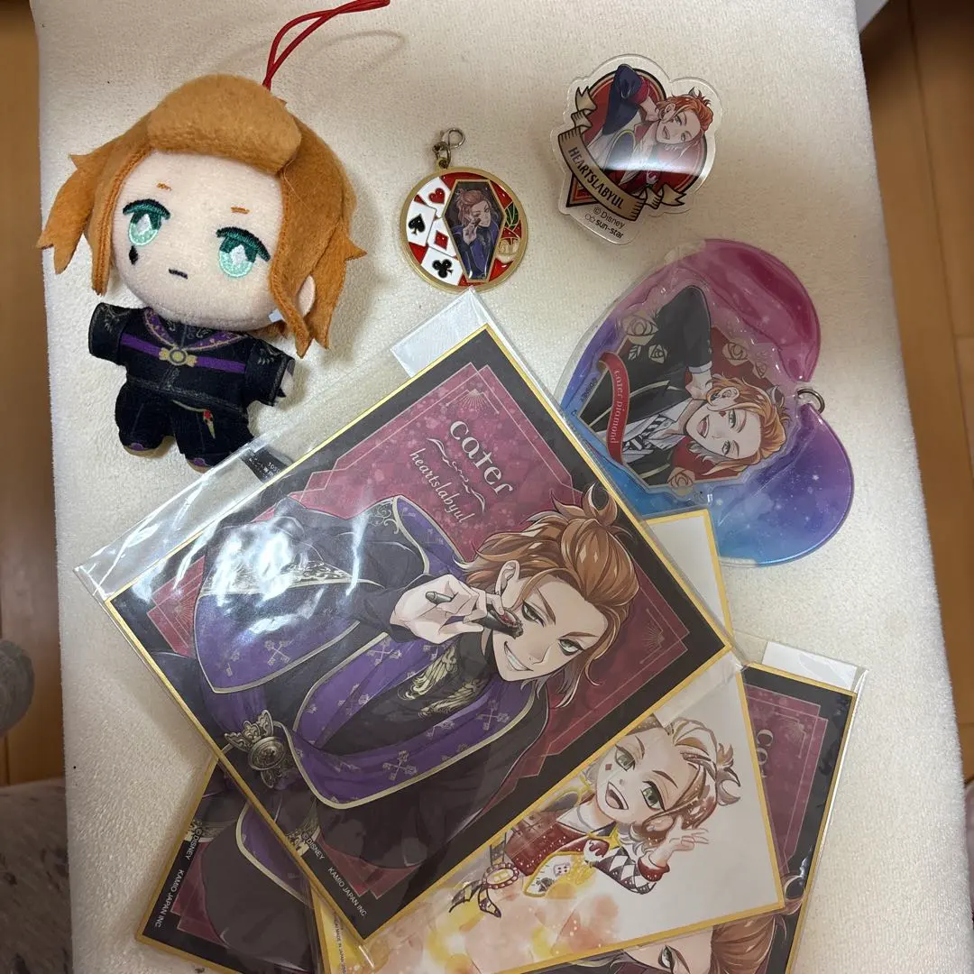 平日降價中‼️扭曲仙境 凱特 總出清 稀有 的縮圖