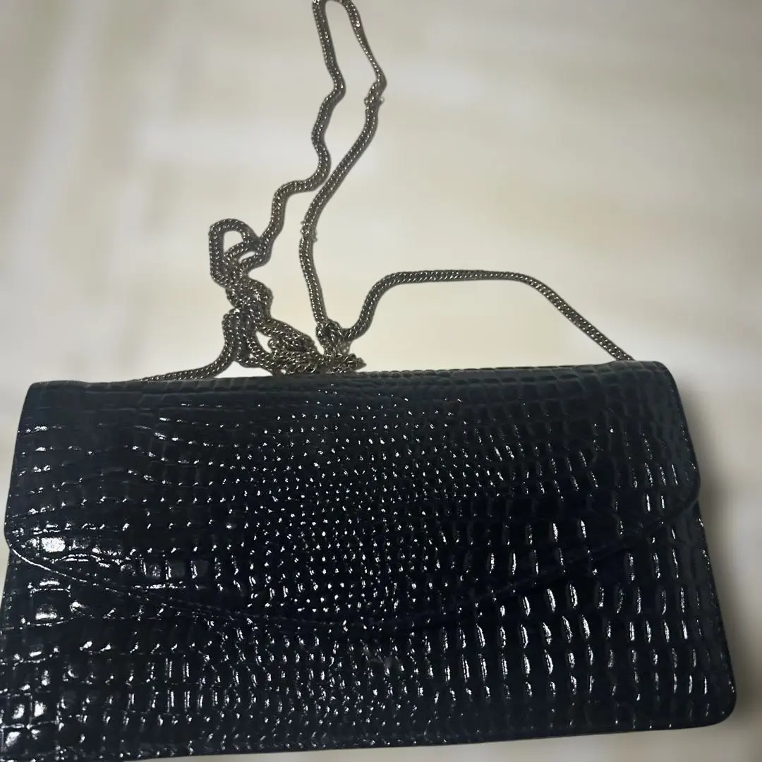 Thumbnail of Crocodile shoulder bag