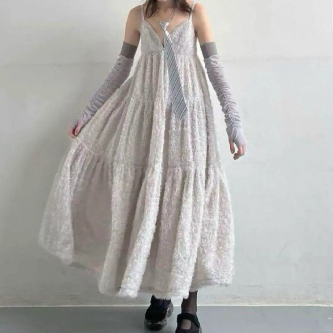 Elisa Dress – Dress the Population