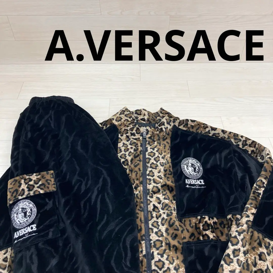 VERSACE ヴェルサーチ セットアップ ジャージ 刺繍 メデューサ