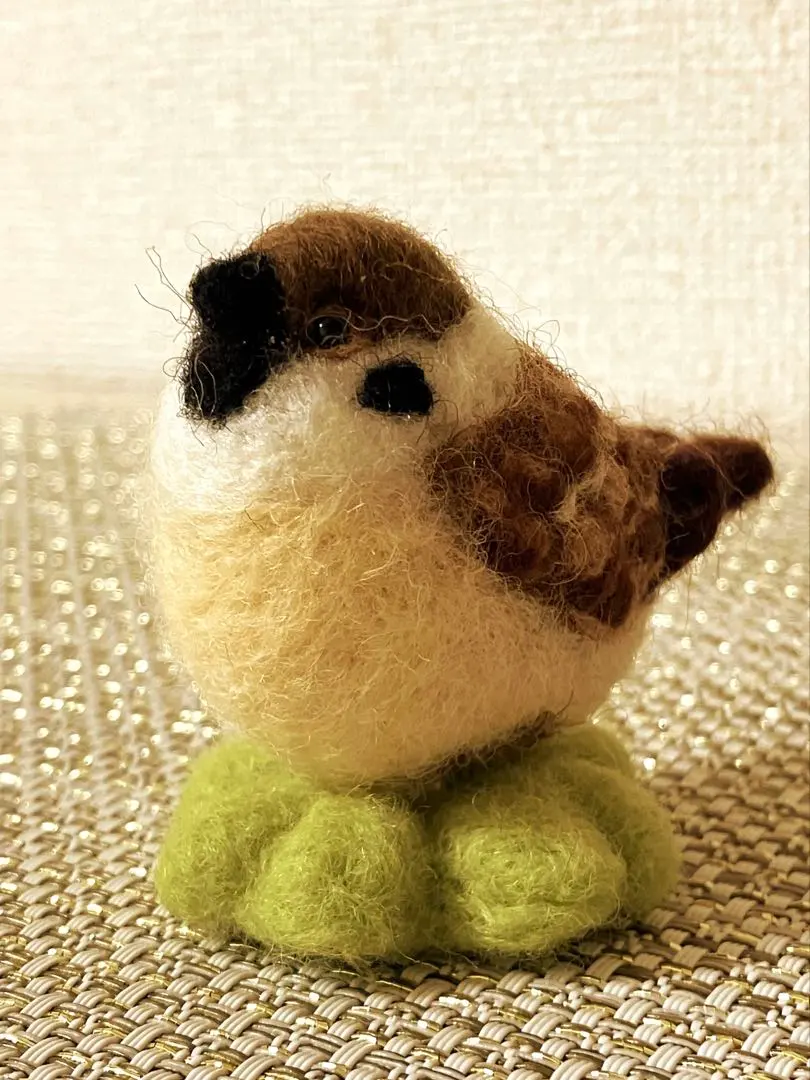 Thumbnail of Sparrow Bird Ornament, Sparrow and Clover, Wool Felt