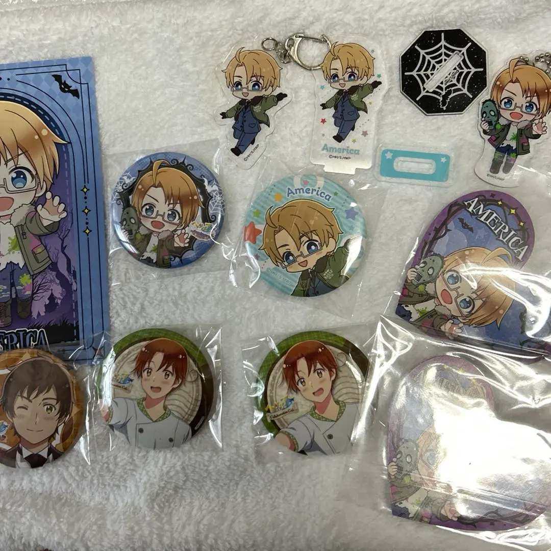 Thumbnail of Hetalia Can Badges Lot Acrylic Stand Keychains