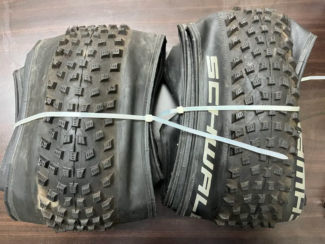 【走行35kmバリ山】MTBタイヤ　27.5x2.60シュワルベ 走行35kmバリ山】MTBタイヤ27.5x2.60シュワルベ