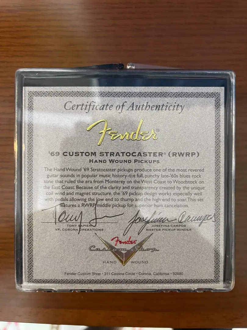 FENDER Custom Shop 69 Relic 貼りメイプル&プレート