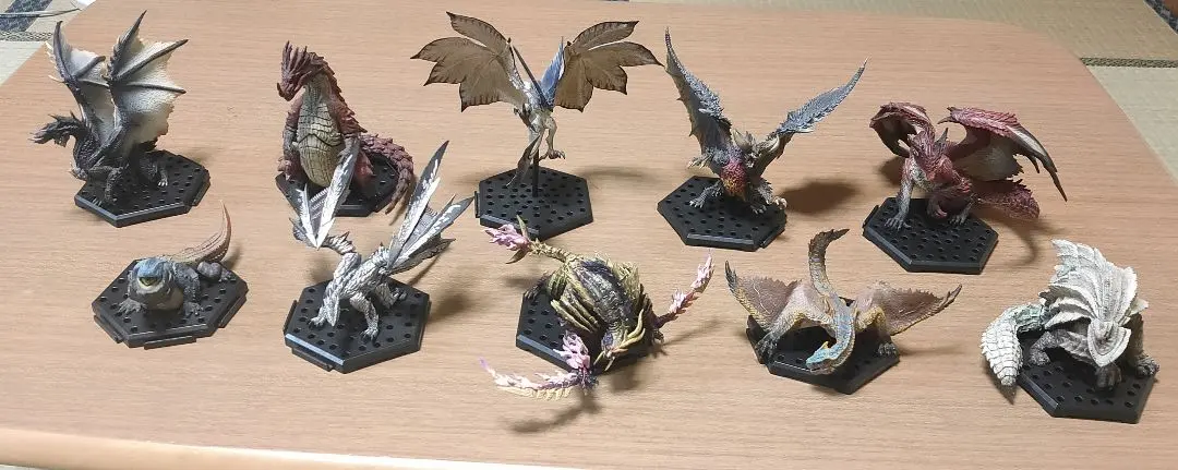 ベリオロス ウカムルバス アカムトルム ナルガクルガ ラオシャンロン/フィギュア 2025年最新】ウカムルバスの人気アイテム - メルカリ