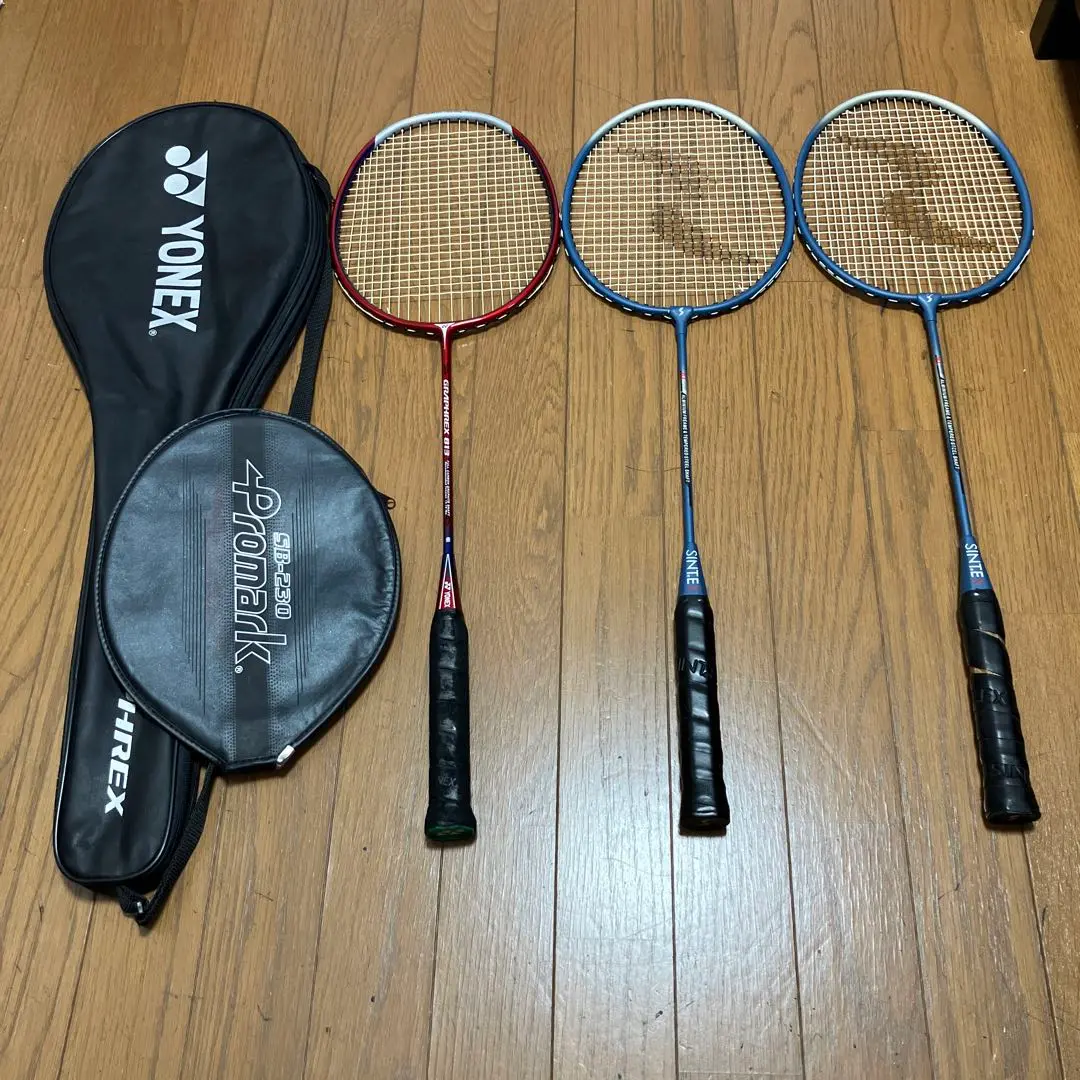 YONEX - ヨネックス　Yonex. Graphrex 813 2本カバー付きセット YONEX - ヨネックス Yonex. Graphrex 813 2本カバー付きセットの