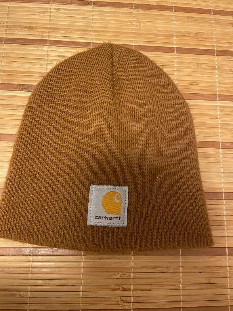 Carhartt 毛帽 的縮圖