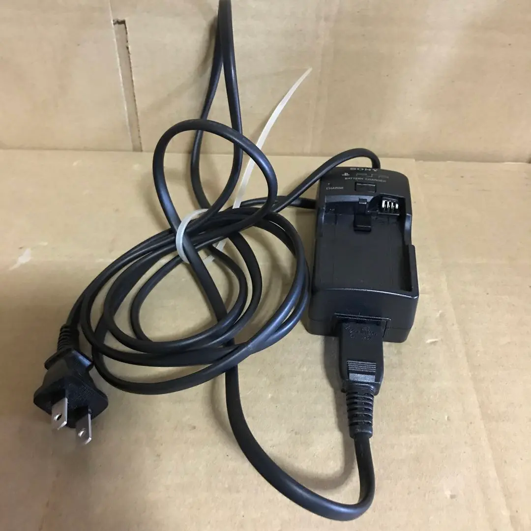 PSP 3000  モンハン2G  バッテリー　USB充電器 rowa_psp-s110-2p