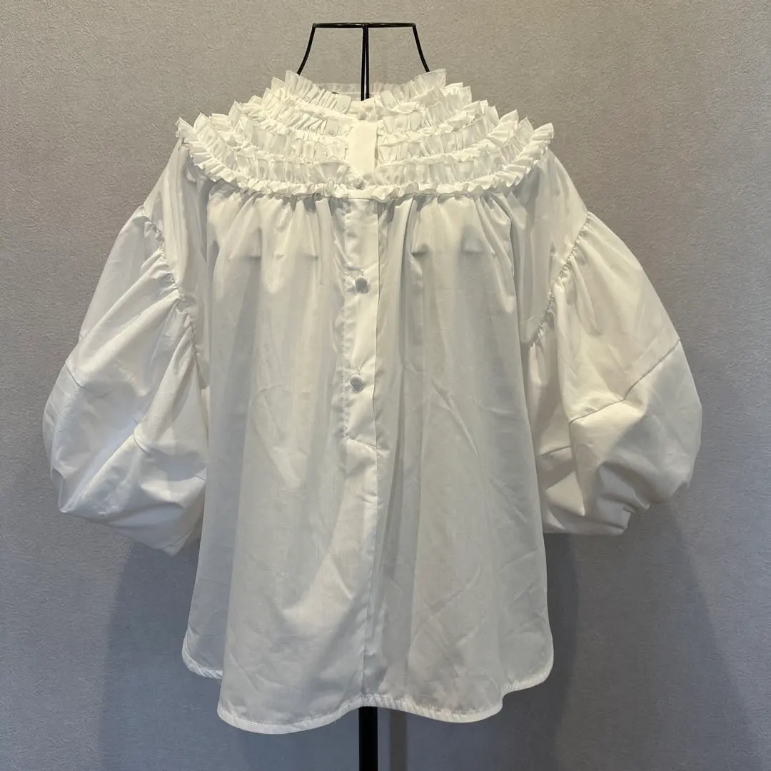 Thumbnail of 【New】Gorgeous Ruffled Collar Blouse, Free Size