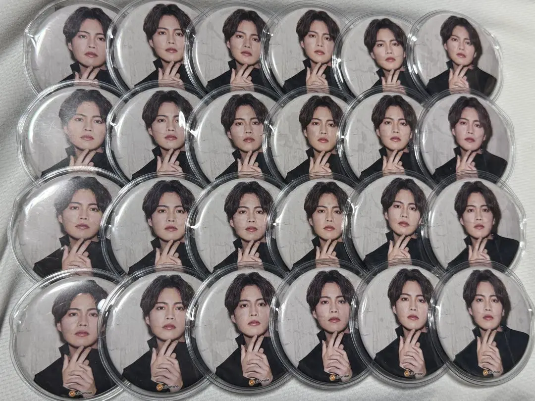 Thumbnail of Shun Horie we will... Can badge set of 24